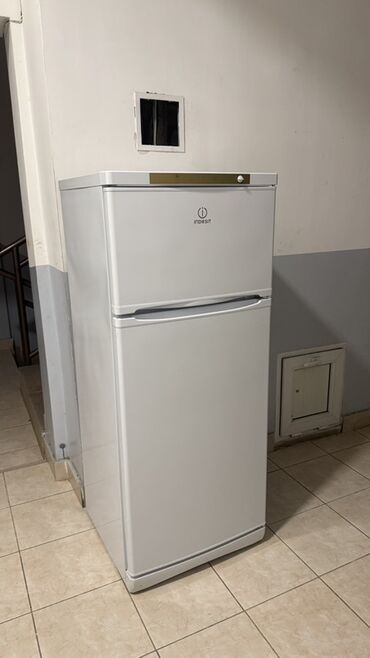 sokany отзывы: Муздаткыч Indesit, Эки камералуу