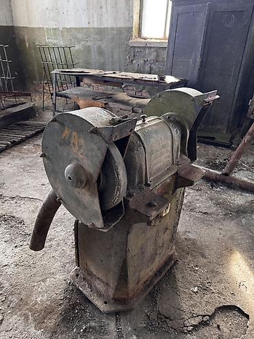 Шлифовальные станки: Шлифовальный станок без ЧПУ, Круглошлифовальный — 42