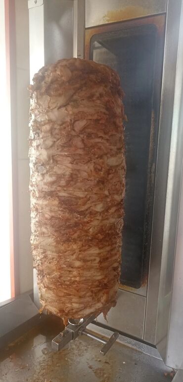 Aşpazlar: Şaurma ustası, 28 yaş, 6 ildən artıq təcrübə — 7