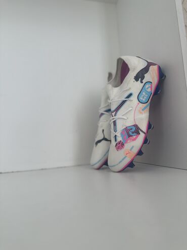 Бутсы: Продаю новые оригинальные бутсы Puma!!! Папа купил в Америке и не
