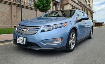 зарядка для автомобиля: Chevrolet Volt: 2014 г., 1.4 л, Вариатор, Электромобиль, Хетчбек