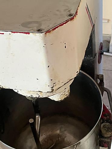 full 12 tarifi: Peşəkar avadanlıq paketi – iri həcmli xəmir yoğurma mikseri və şüşə — 2