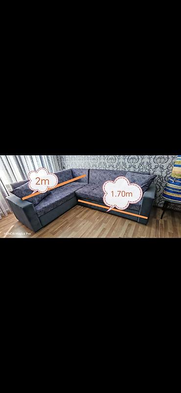 Künc divanı – ölçülər şəkildə qeyd olunub: - Uzun tərəf: 2 m - Qısa