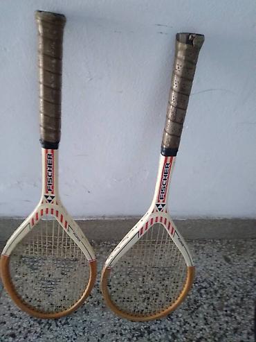 Umetnost i kolekcionarstvo: Tenis reket Fischer Austria,beli drveni, iskrivljen samo za na — 2