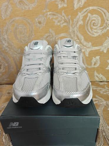 tech flees: Мужские кроссовки, 42, New Balance, Новый, цвет - Серебристый, Самовывоз — 2