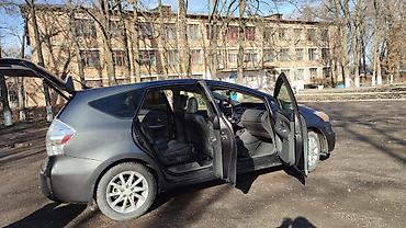 Toyota: Toyota Prius: 2012 г., Гибрид, Универсал — 8