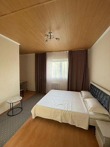 Посуточная аренда комнат: 30 м² — 18