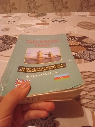 stradivarius azerbaijan: Müasir İngiliscə–Azərbaycanca və Azərbaycanca–İngiliscə lüğət (+ — 3