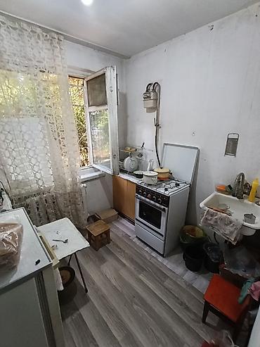 Продажа квартир: 1 комната, 32 м², Кудайберген авторынок 104 серия, 1 этаж, Старый ремонт — 3
