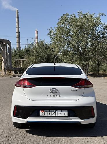 byd son: Hyundai Ioniq: 2019 г., 1.6 л, Автомат, Гибрид, Седан — 5