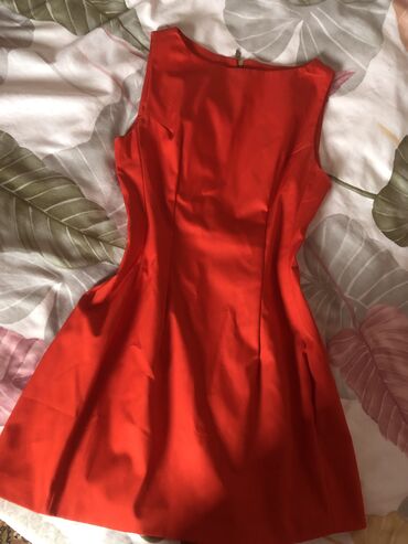платье красное: Повседневное платье, S (EU 36)