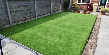 Искусственный газон: Искусственная трава в рулонах для ландшафта, террас, дворов и детских — 8