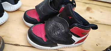 Dəstlər: Uşaq dəsti, Uniseks, 2 - 3 yaş, Adidas — 5
