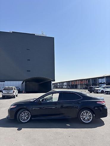 highlander 2012: Toyota Camry: 2017 г., 2.5 л, Автомат, Бензин, Седан — 3