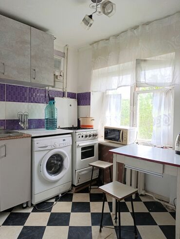 кв час ночь: 2 комнаты, 41 м², Индивидуалка, 4 этаж, Старый ремонт