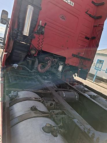 285 75 17: Тягач, Volvo, 2000 г., Без прицепа — 5