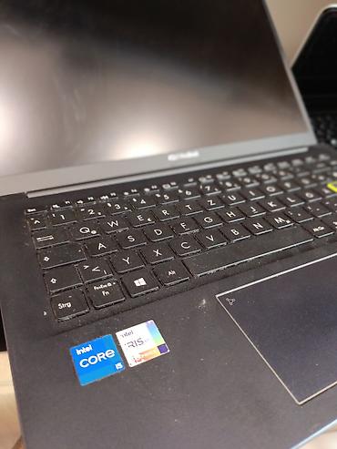 ASUS: 100 Azn dən başlayan notebooklar. Yerində servis və çatdırılma var — 3