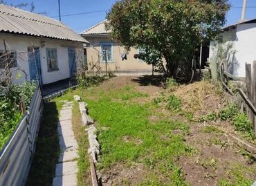 продаю дом район пишпек: Дом, 50 м², 3 комнаты, Агентство недвижимости, Косметический ремонт