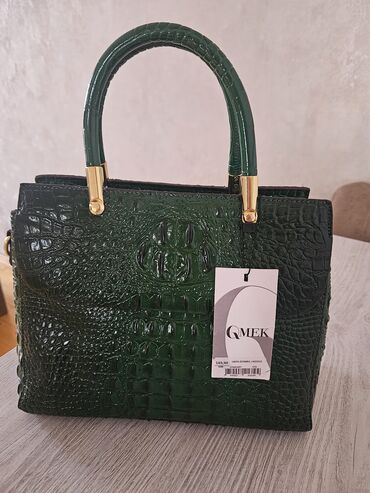 Əl çantası, Yeni
