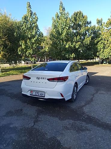 Hyundai Sonata: 2019 г., 0.2 - engine capacity л, Автомат, Газ, Седан — 10