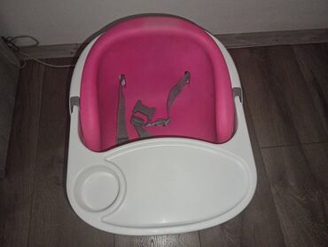 okrugli trpezarijski sto i stolice: Color - Pink, 6 - 12 months, Used