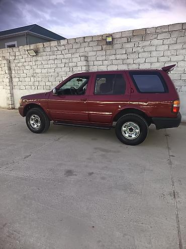 Nissan: Nissan Pathfinder mator karopka 24.10matordu senedde beznomur yazilib — 1