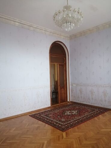 Həyət evləri və villaların satışı: 12 otaq, 600 kv. m, Kredit yoxdur, Orta təmir — 11