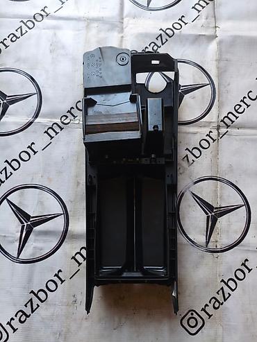 w204: Сenter console Mercedes-Benz 2010 г., Б/у, Оригинал, Германия — 4