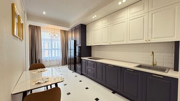 агентства недвижимости бишкек список: 3 комнаты, 105 м², Элитка, 11 этаж, Дизайнерский ремонт