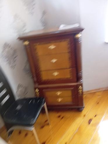 Qonaq otağı dəstləri: Klassik üslubda tam mebel dəsti Tərkibi: - Yataq otağı üçün geniş — 7