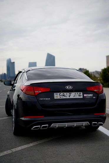 Kia: Kia Optima: 2.4 l | 2011 il Sedan — 12