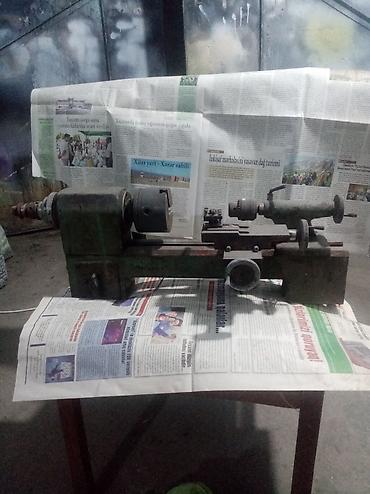 balta: Metall üçün kiçik dəzgah (torna) və elektrik mühərriki komplekti - — 1