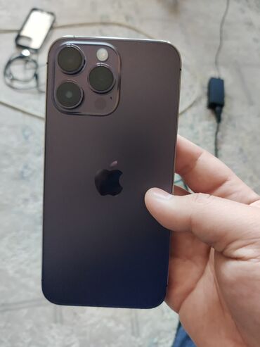 iphone 11 pro рассрочка: IPhone 14 Pro Max, Б/у, 256 ГБ, Deep Purple, Чехол, 86 %