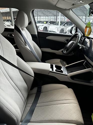 tayota surf: BYD Yuan Up: 2025 г., 0.1 л, Автомат, Электромобиль, Кроссовер — 3