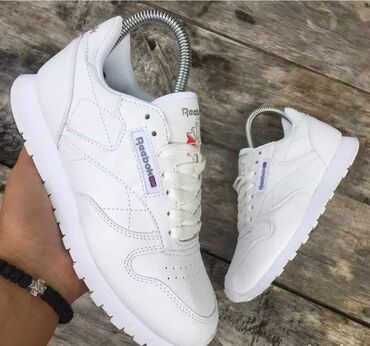 pertle za cizme: Reebok, 41, color - White