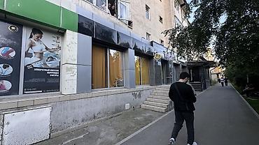 Продажа другой коммерческой недвижимости: ⠀ ⠀ ⠀ ⠀ ⠀ ⠀ ⠀ Продаётся помещение ⠀ • 9 комнатное, 142.52м² • 1 этаж — 1