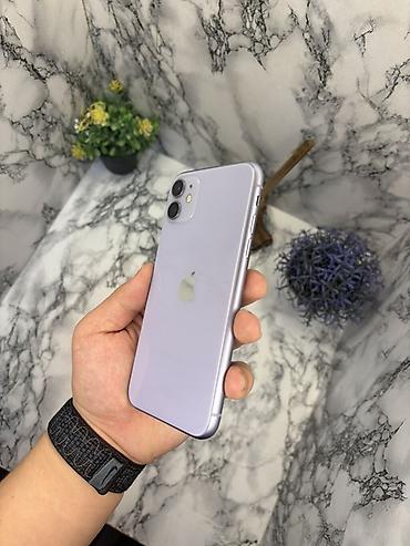 Apple iPhone: IPhone 11 — 9