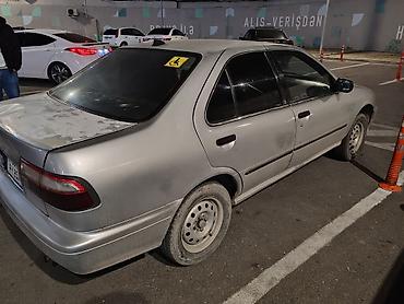 Nissan: Nissan Sunny: 1.4 l | 1999 il Sedan — 4