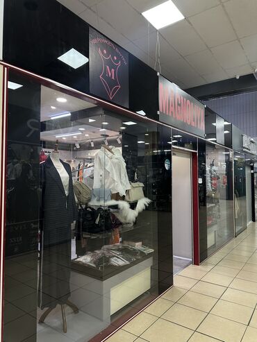 аренда места орто сай базар: Ижарага берем Бутиктин бөлүгү, 37 кв. м, Дордой Плаза, Ремонту менен, Иштеп жаткан, Жабдуулары менен
