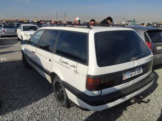 двигатель субару аутбек 2.5 купить в бишкеке: Volkswagen Passat: 1989 г., 1.8 л, Механика, Бензин, Универсал
