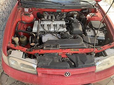 volkswagen golf v: Mazda 626: 1993 г., 2 л, Механика, Бензин, Седан — 4