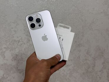 бу телефоны айфон 5: IPhone 15 Pro, Колдонулган, 256 ГБ, White Titanium, Заряддоочу түзүлүш, Коргоочу айнек, Каптама, 85 %