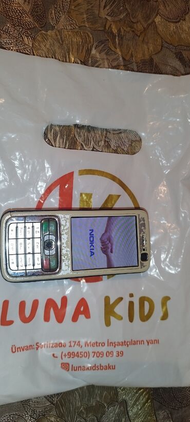 телефон blackberry: Nokia E73 Mode, 2 GB, Düyməli