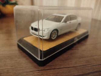Avtomobil modelləri: BMW в хорошем состоянии моделька! — 7