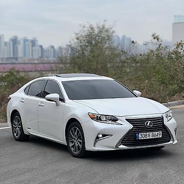 Lexus: Lexus ES: 2017 г., 2.5 л, Гибрид, Седан — 3