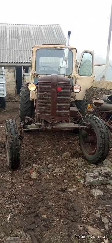su matoru gidrafon: Traktor Belarus (MTZ) 1977 il, motor 6 l, İşlənmiş — 3