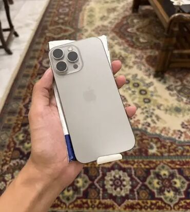 телефоны айфон: IPhone 15 Pro Max, Б/у, 256 ГБ, Natural Titanium, Защитное стекло, 95 %