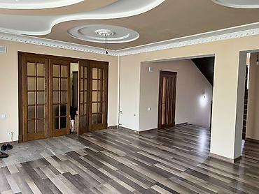 Аренда помещений свободного назначения: ПРОДАЕТСЯ 3-х этажный дом Район: Жиделик Площадь: 600 кв.м Участок: 10 — 15