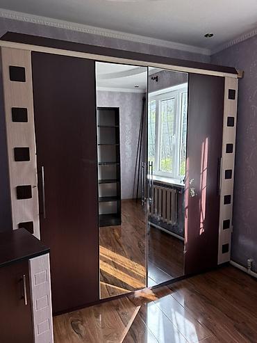 Спальный гарнитур, Б/у, Тумба, Двуспальная кровать, Комод, ДСП, Самовывоз, цвет - Коричневый at lalafo.kg Спальный гарнитур, Б/у, Тумба, Двуспальная кровать, Комод, ДСП, Самовывоз, цвет - Коричневый