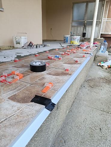 Zidari: Usluge keramičara – profesionalno postavljanje pločica i podova - — 16